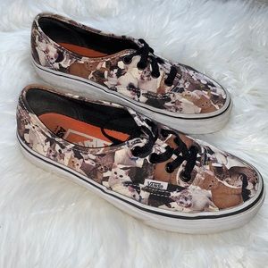 ASPCA AUTHENTIC Cat Vans